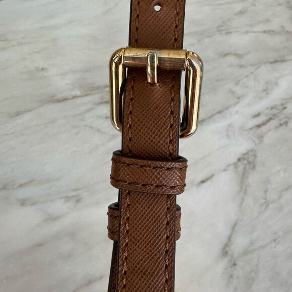 Michael Kors Kempton Chili Microfiber MD Pocket Crossbody bag - Picture 8 of 15